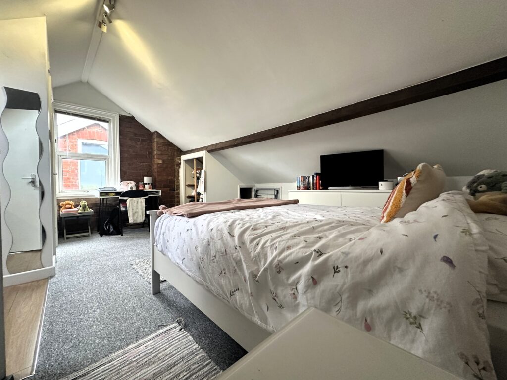 Bedroom5I.jpg