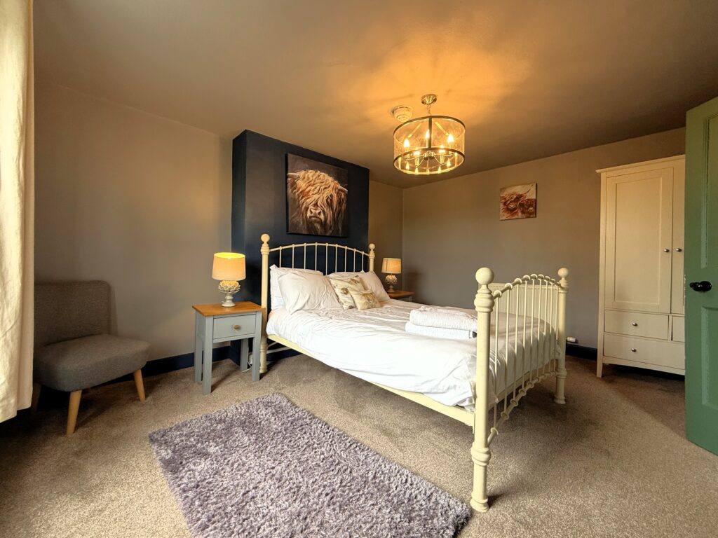 Bedroom4I.jpeg