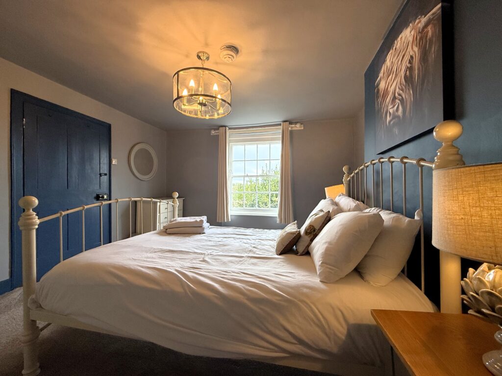 Bedroom4III.jpeg